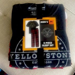 NWT! Men’s Yellowstone Pajama Set!